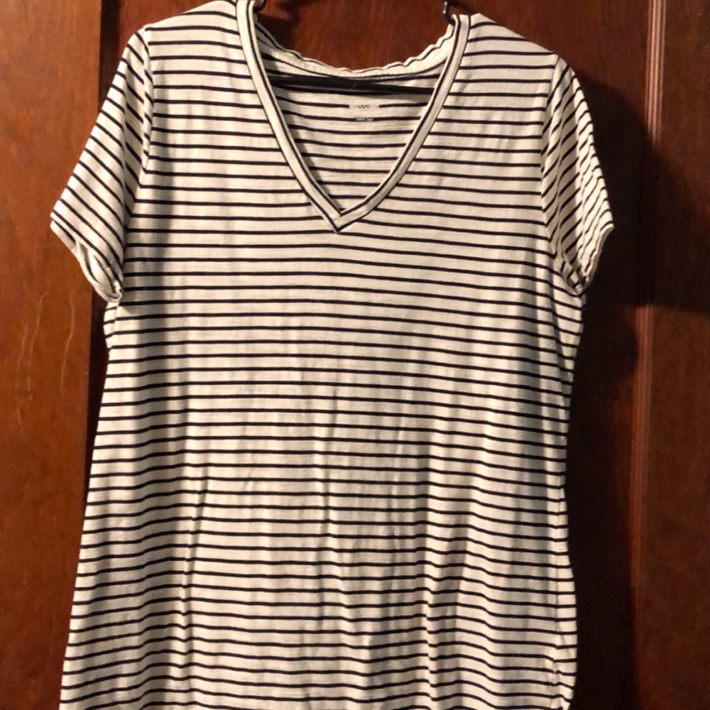 Short sleeve shirt